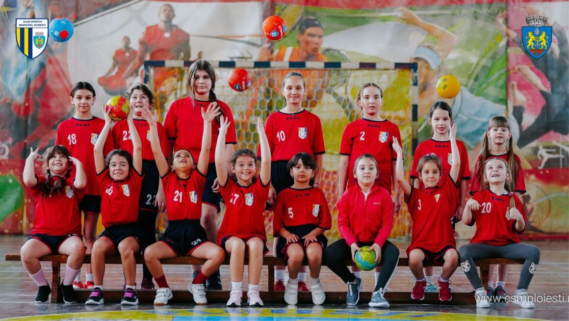 CSM Ploieşti organizează selecţie pentru grupele de handbal fete şi băieţi!