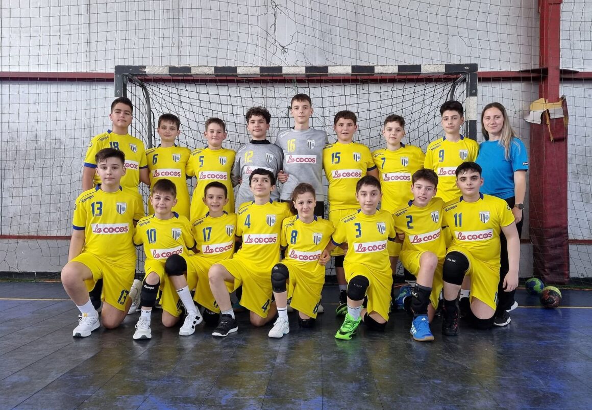 Handbal: juniorii 4 participă, de mâine, la Cluj-Napoca, la Turneul Final al campionatului!