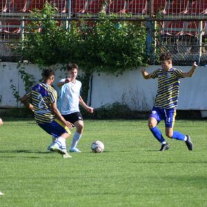 Două succese, în această săptămână, pentru echipele de fotbal juniori ale CSM Ploieşti!