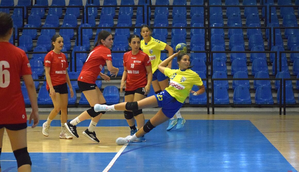 Echipele de handbal juniori ale CSM Ploieşti, cu victorii pe linie în ultima săptămână!