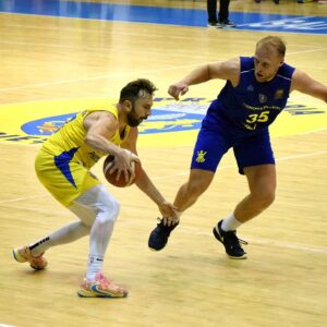 Părăsim Cupa României cu fruntea sus: CSM Petrolul Ploieşti – Corona Braşov 73-86!