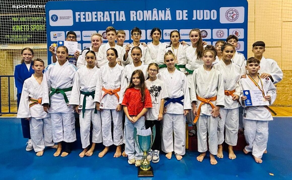 Opt medalii obţinute la Piteşti de sportivii secţiei de judo a CSM-CFR-CSŞ Ploieşti!