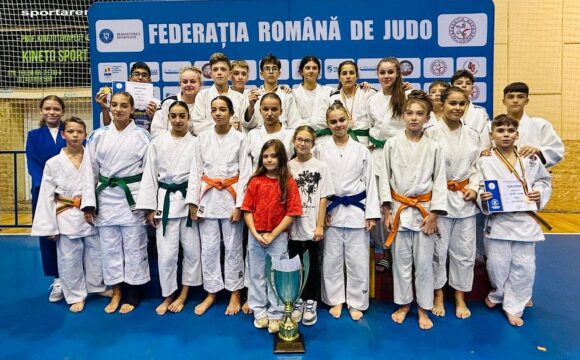 Opt medalii obţinute la Piteşti de sportivii secţiei de judo a CSM-CFR-CSŞ Ploieşti!