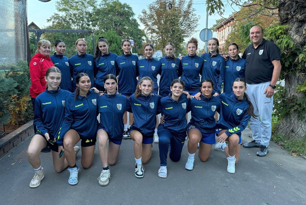 Echipa de handbal junioare 2, la a 3-a victorie consecutivă în noul sezon: 50-32 (24-14) la LPS Buzău!