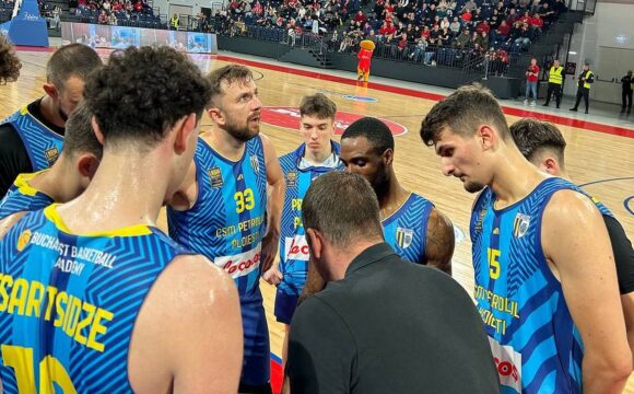 Oradea, misiune imposibilă! Înfrângere pentru CSM BBA Petrolul în fieful vicecampioanei: 66-82!