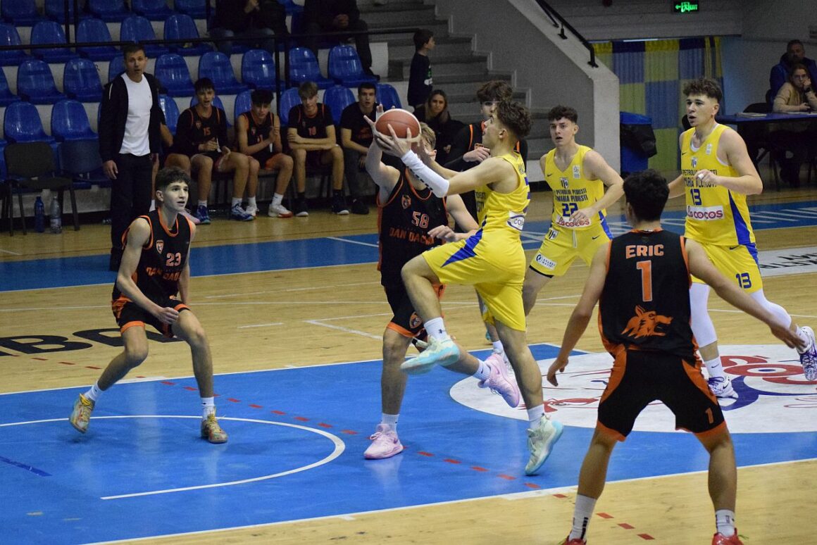 Derby de dat uitării: CSM BBA Petrolul Ploieşti „U16” – ACS Dan Dacian 66-84