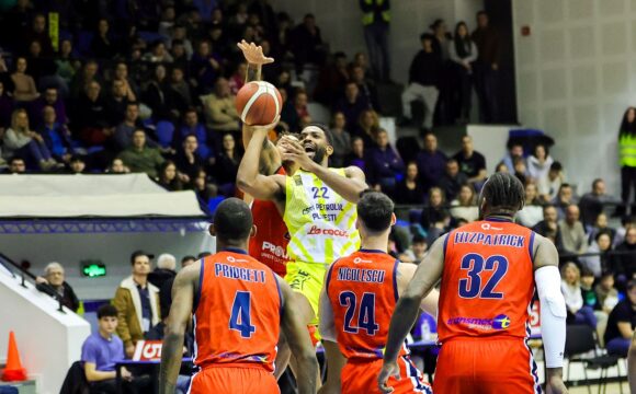 Vicecampioana, sub presiune în „Olimpia”: CSM BBA Petrolul Ploieşti – CSM CSU Oradea 75-85!