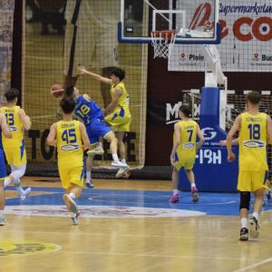 Derby doar pe hârtie la „U18”: CSM BBA Petrolul Ploieşti – CSU Andu Sibiu 92-67!