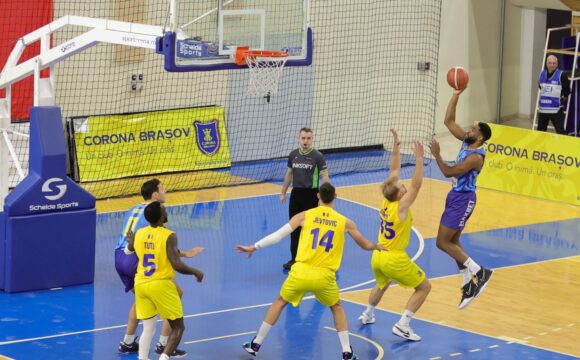 Avalanşă de puncte sub Tâmpa: Corona Braşov – CSM BBA Petrolul Ploieşti 100-79!